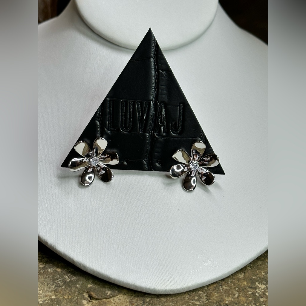 Luv Aj Black Metal Flower Rhinestone Earrings 28$